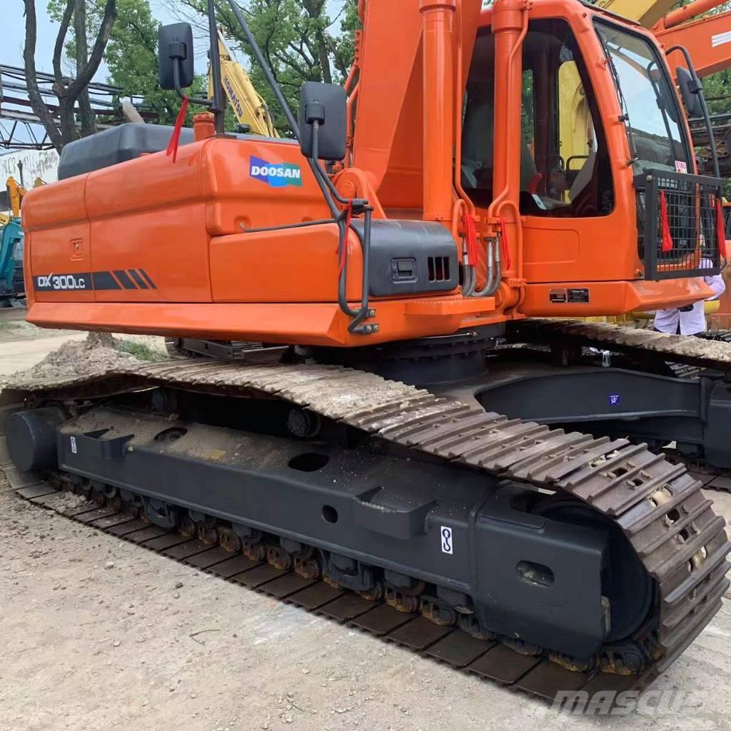 Doosan dx300 Bandgrävare