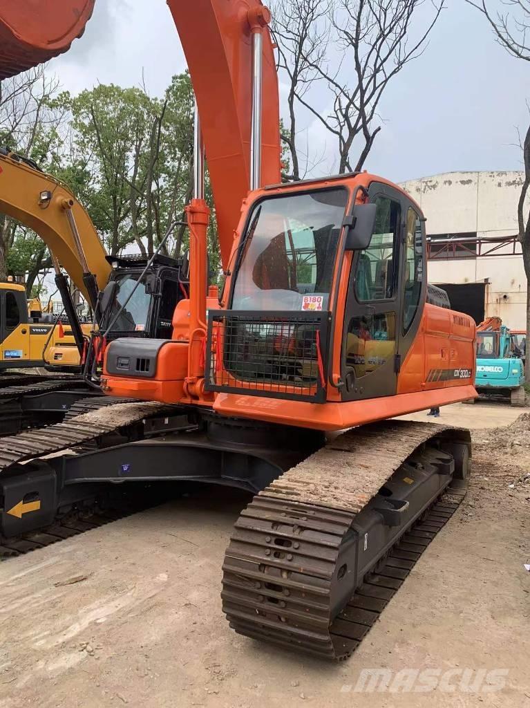 Doosan dx300 Bandgrävare