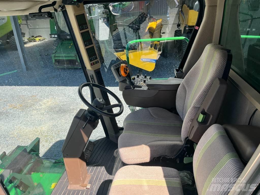New Holland CX 6090 Skördetröskor