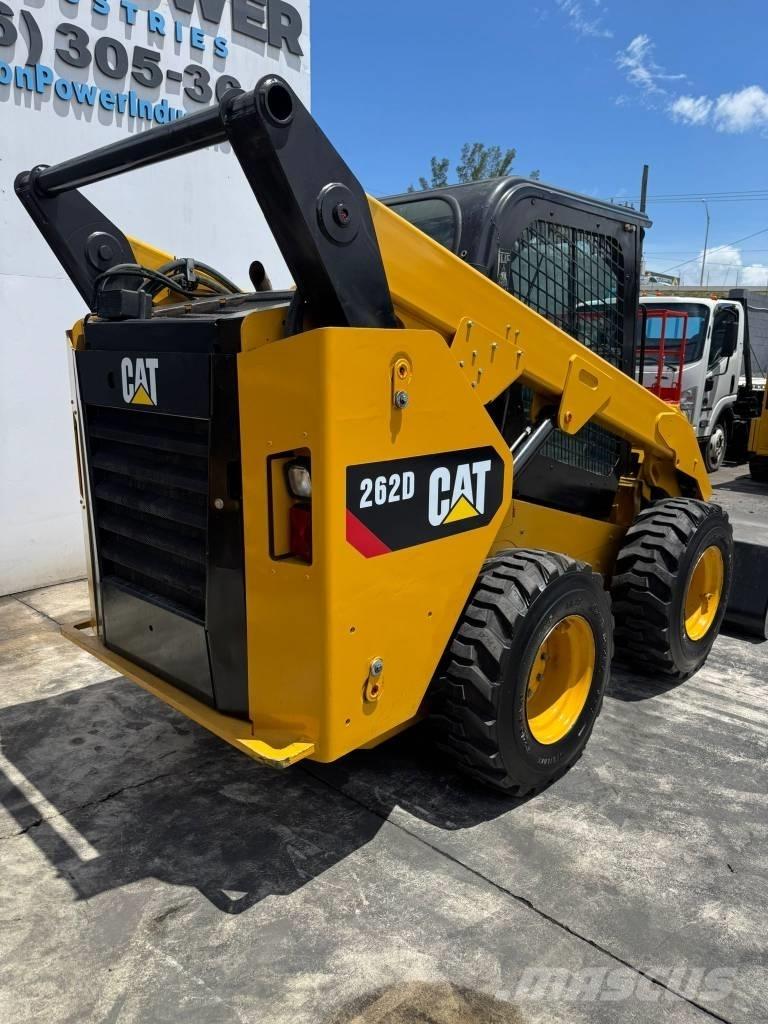 CAT 262 D Kompaktlastare