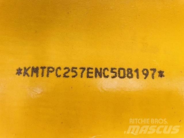 Komatsu PC 200 L Bandgrävare