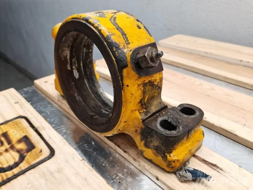 JCB 530-70 {axle} Hjulaxlar