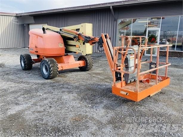 JLG 450 AJ Bomliftar