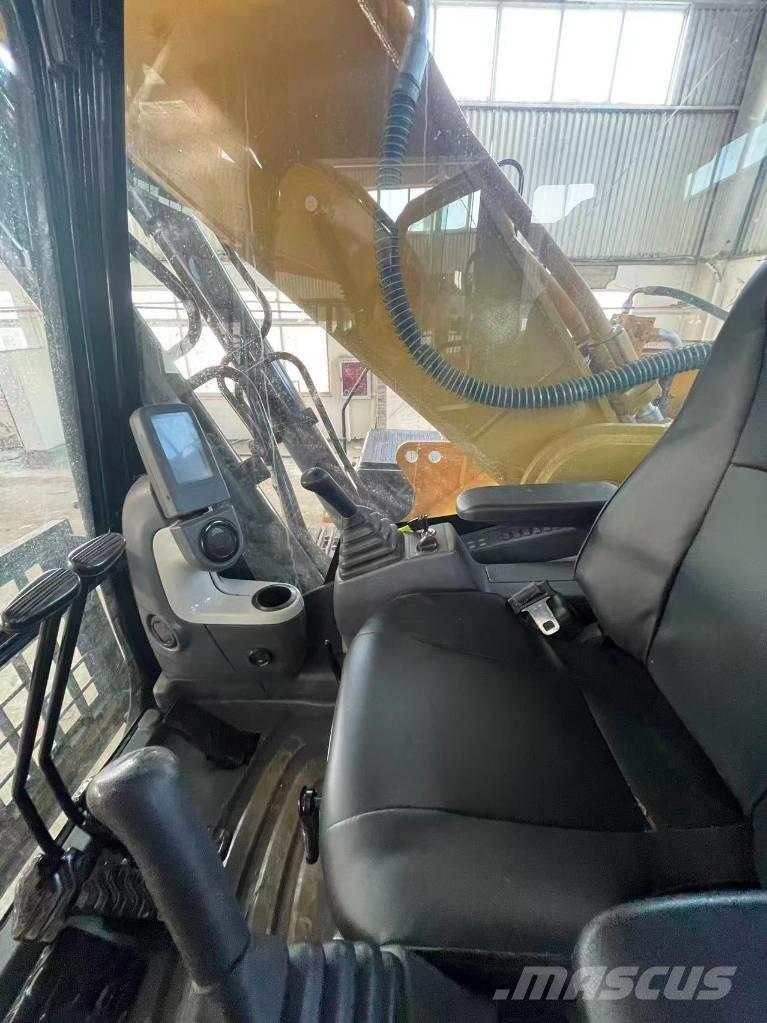 CAT 336D2 Bandgrävare