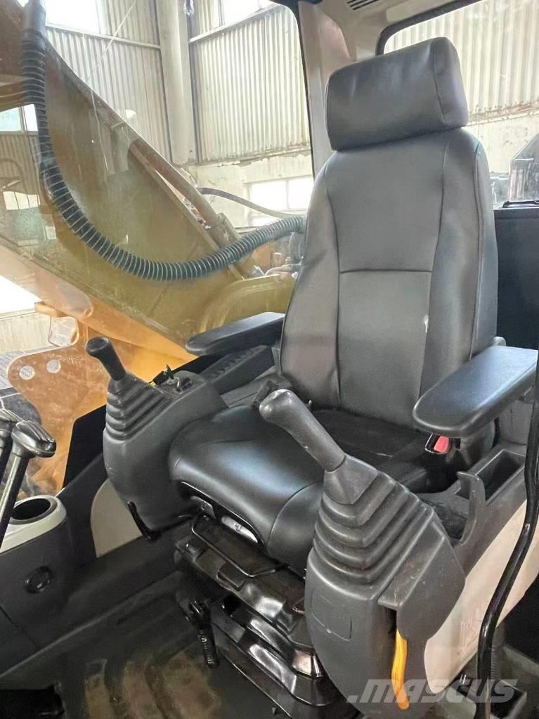 CAT 336D2 Bandgrävare