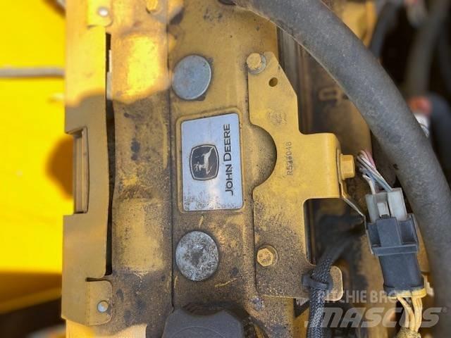 John Deere 210 GLC Bandgrävare
