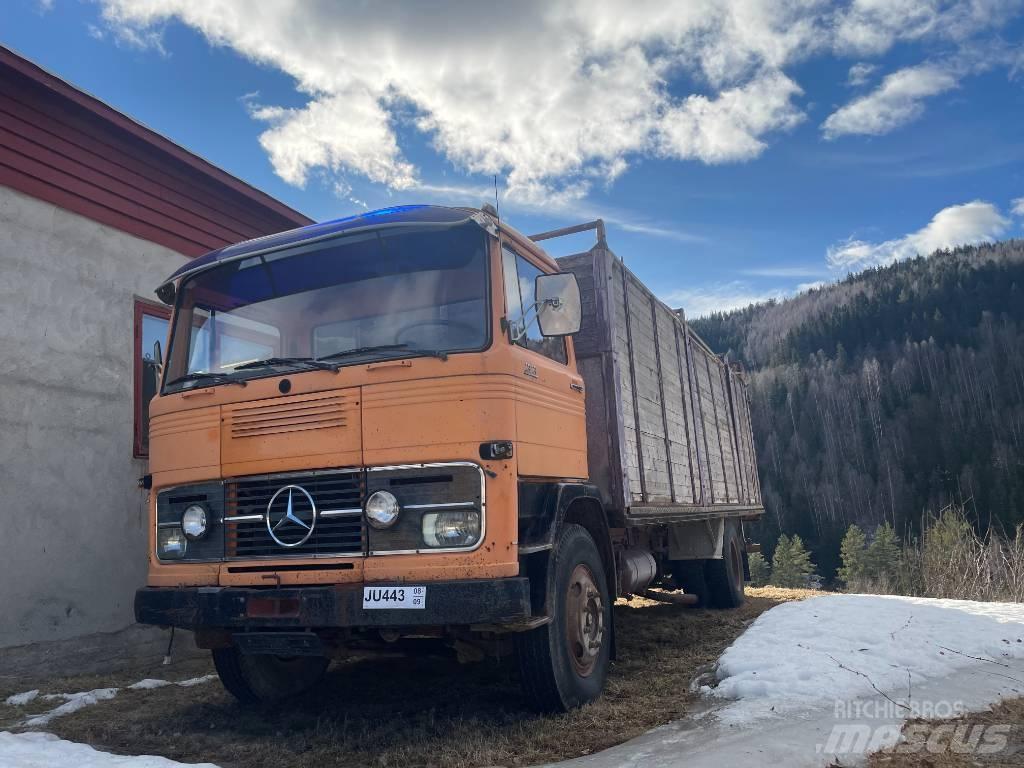 Mercedes-Benz LP1313 Djurtransporter