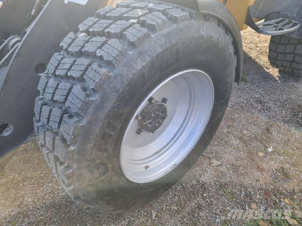 Volvo L25F Kompaktlastare