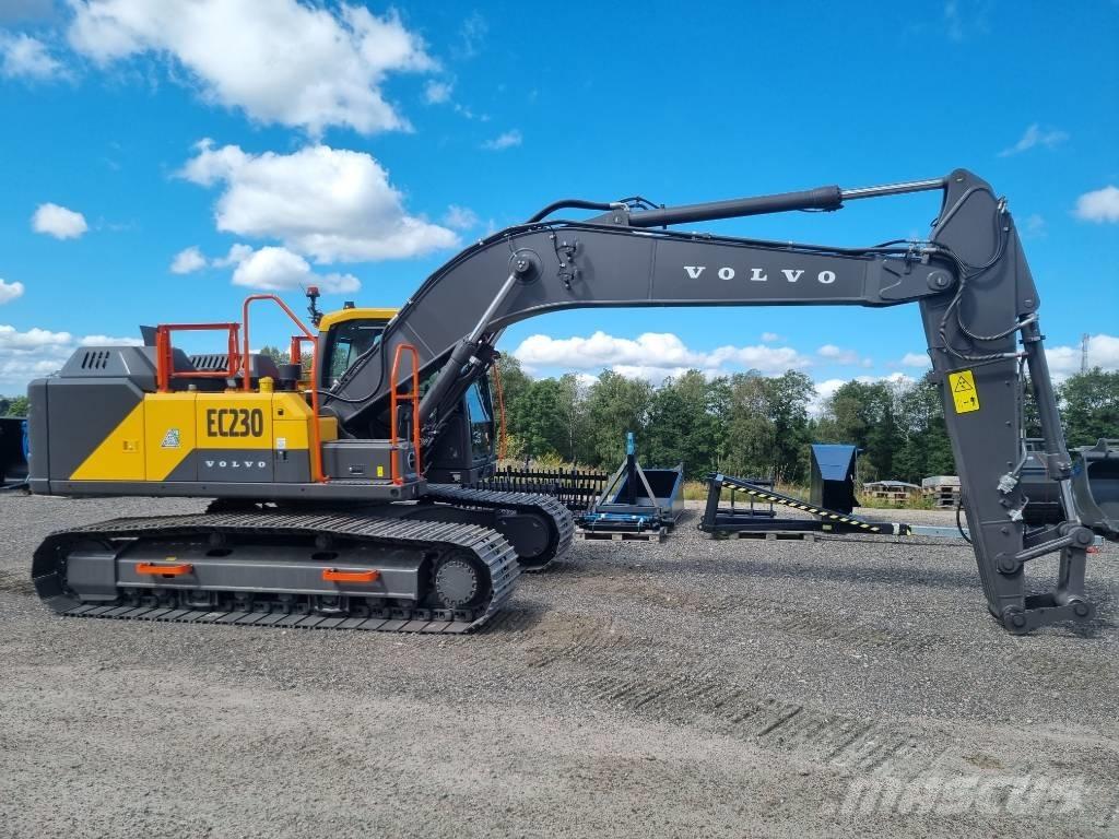 Volvo EC 230 FL Bandgrävare