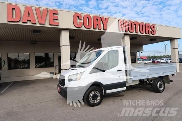 Ford TRANSIT Flakbilar