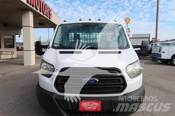 Ford TRANSIT Flakbilar