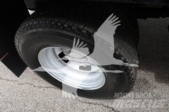 RAM 3500 HD Flakbilar