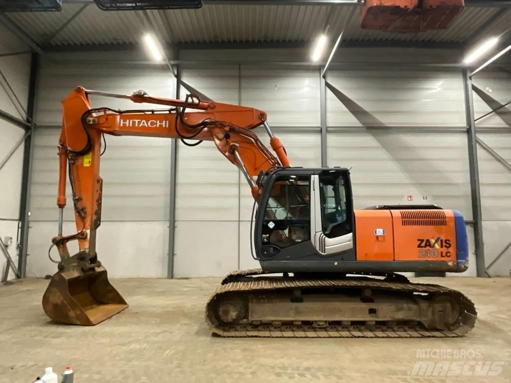 Hitachi ZX 210 LC-3 Bandgrävare