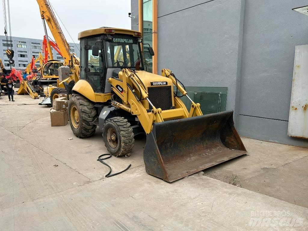 CAT 420 F Grävlastare