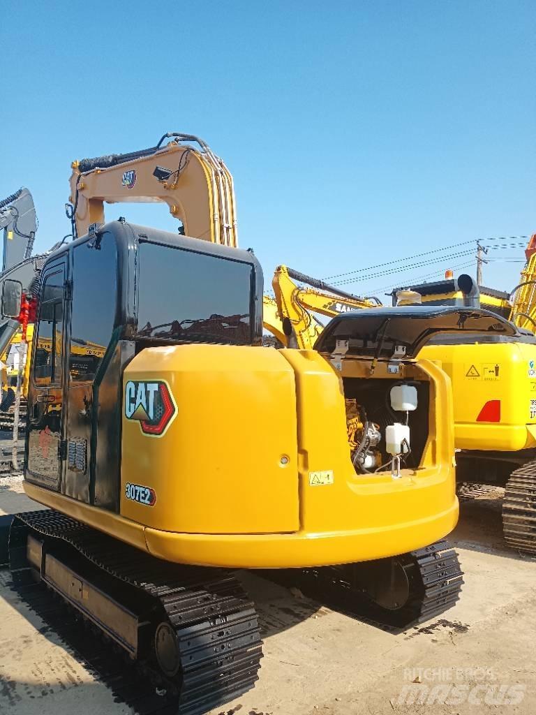 CAT 307 Minigrävare < 7t
