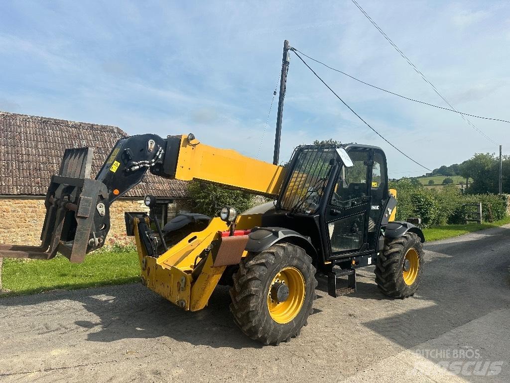 CAT TH 414 Teleskoplastare