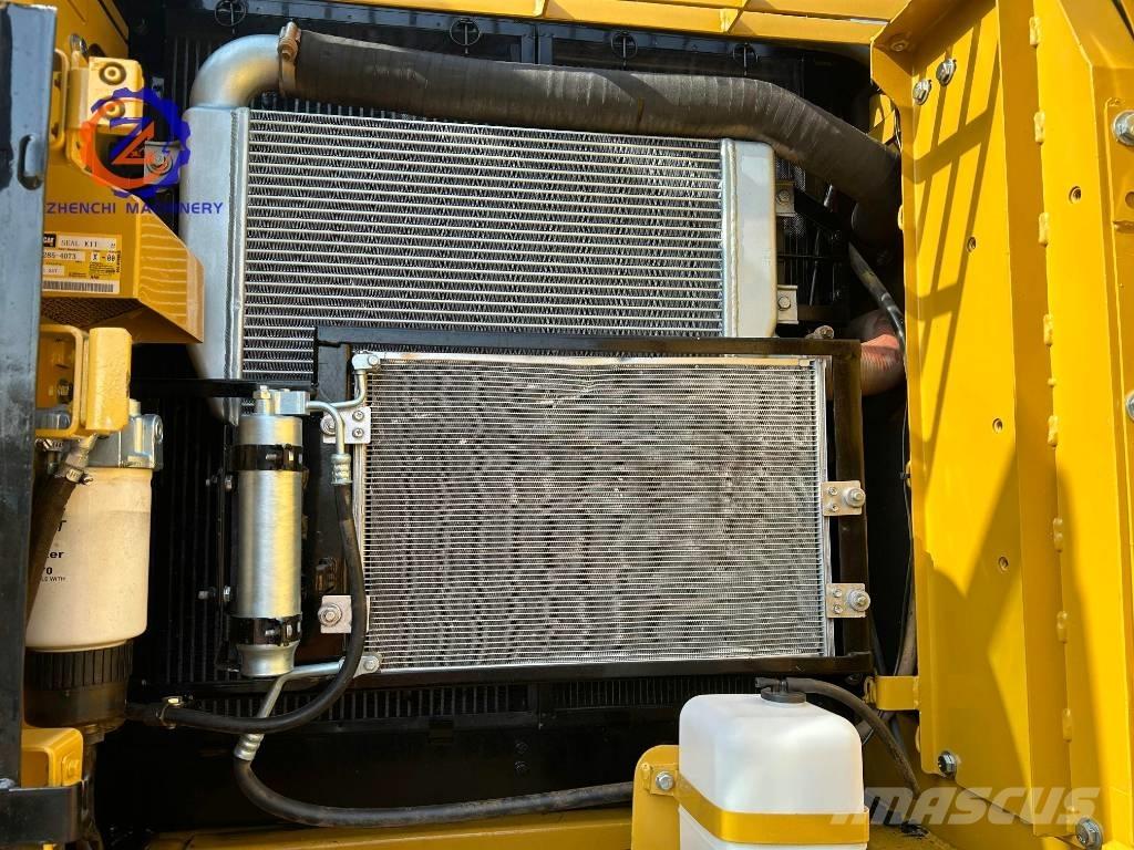 CAT 320 D2 Bandgrävare