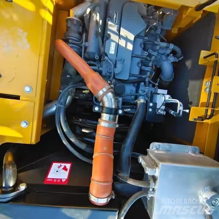 Sany SY125c Bandgrävare