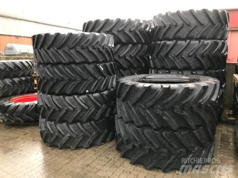BKT 650/85R38 Däck, hjul och fälgar