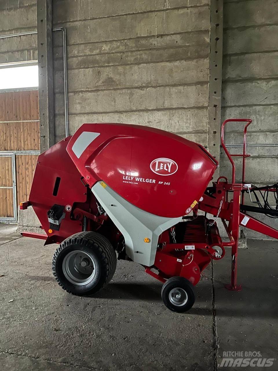 Lely Welger RP 245 Rundbalspressar