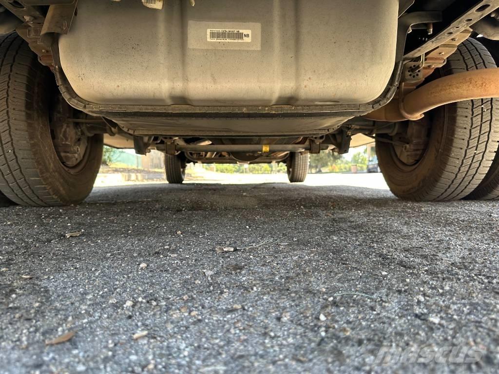Ford Econoline E-350 Flakbilar/Pickuper