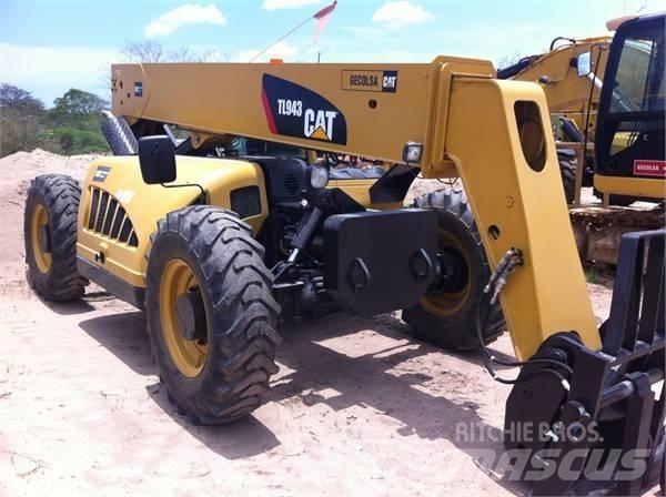 CAT TL943 (M51936) Teleskoplastare