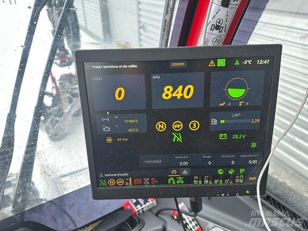 Komatsu 931 XC Skördare