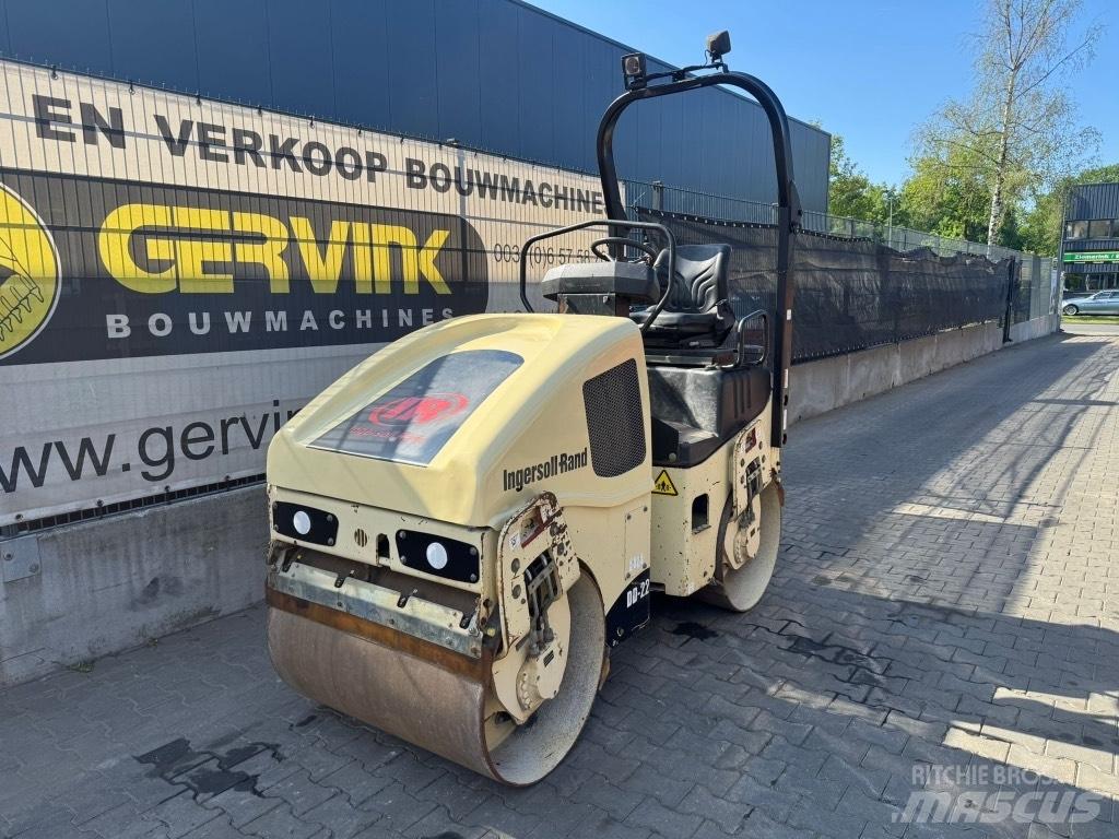 Ingersoll Rand DD22 Tvåvalsvältar