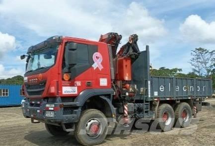 Iveco Trakker 410 Kranbilar