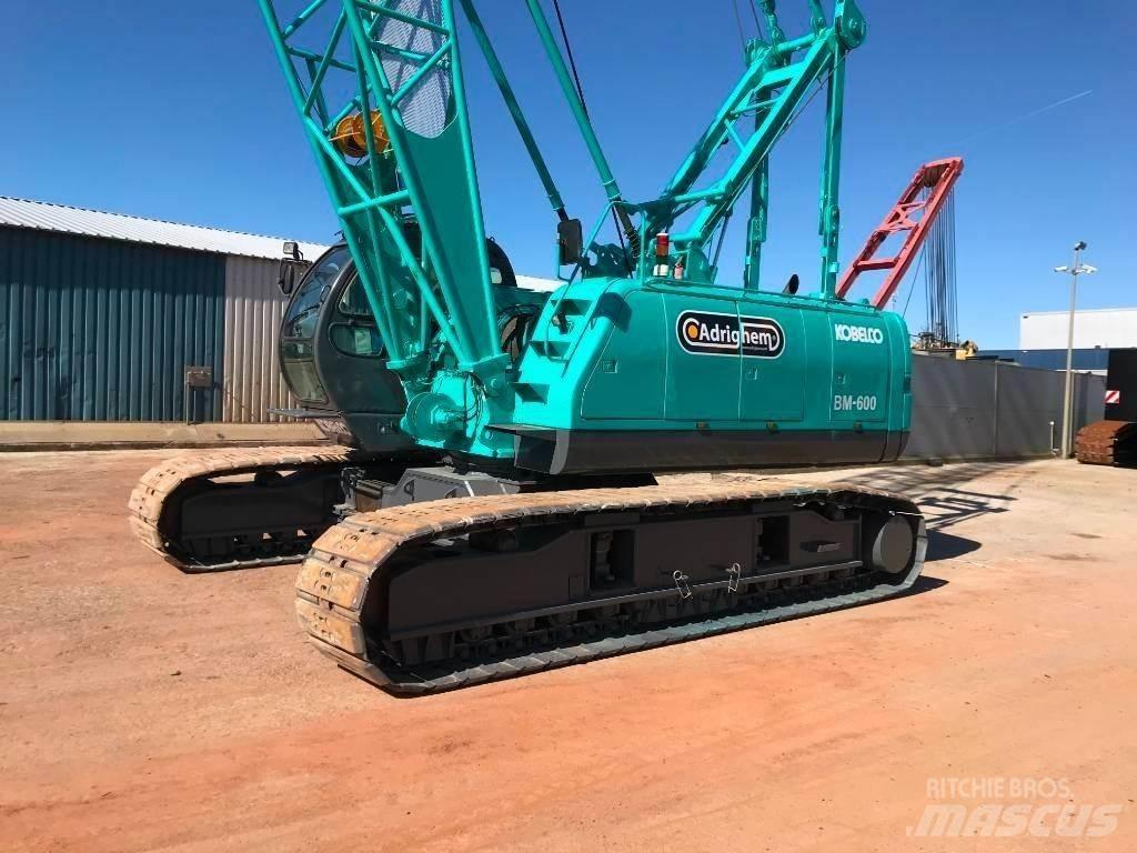 Kobelco BM 600 Bangående Kranar