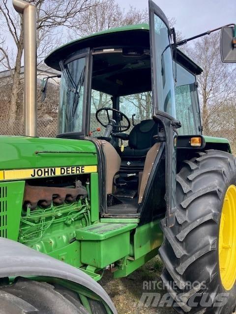 John Deere 3640 MFWD Traktorer