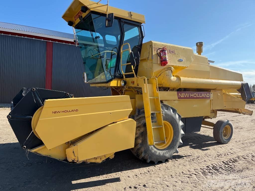 New Holland 8030 12´ Skördetröskor