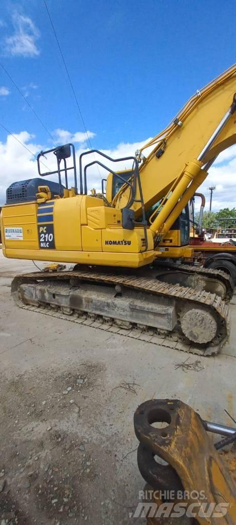 Komatsu PC 210NLC-11 Bandgrävare