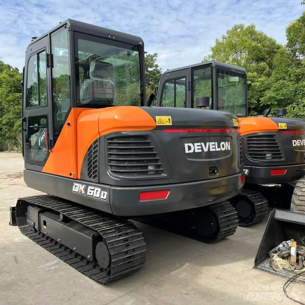 Develon DX60D Minigrävare < 7t