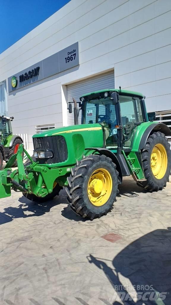 John Deere 6820 Traktorer