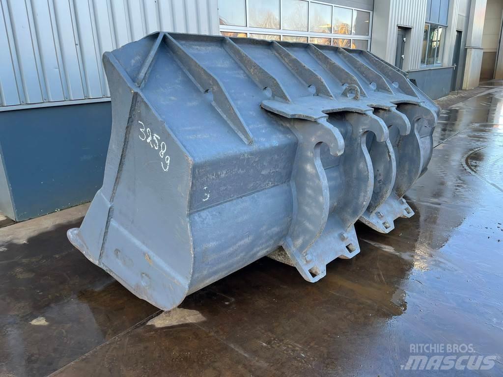 CAT 980 Bucket Skopor