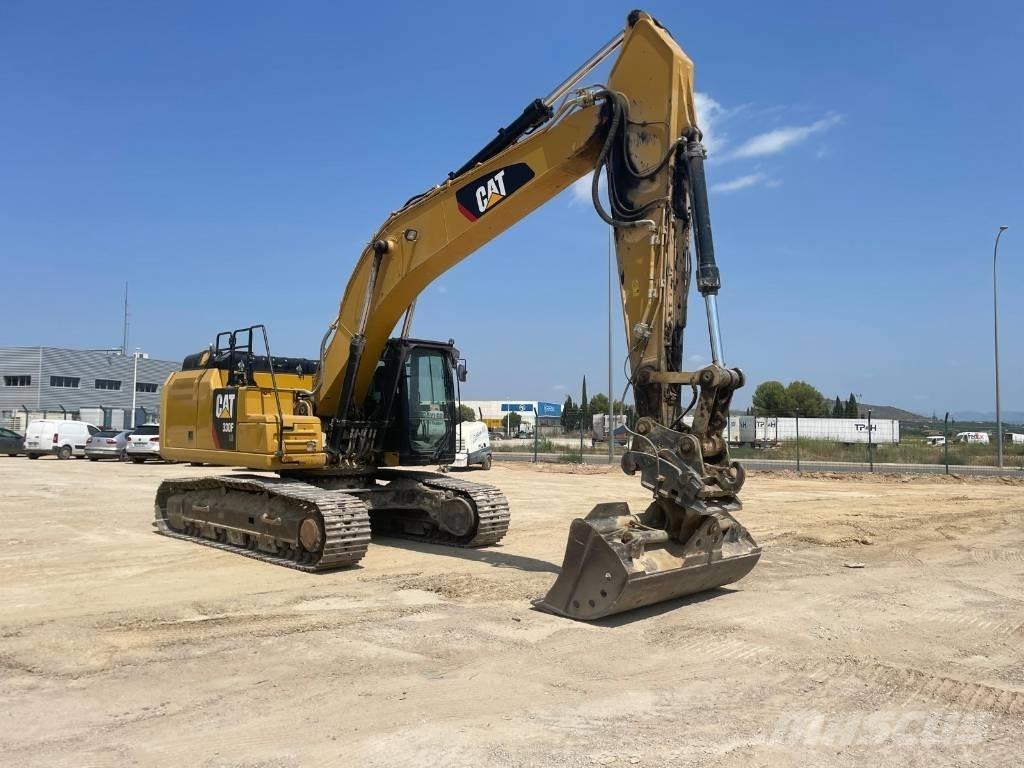CAT 330 FLN Bandgrävare