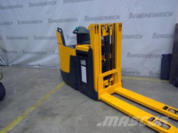 Jungheinrich ERD 220 Staplare