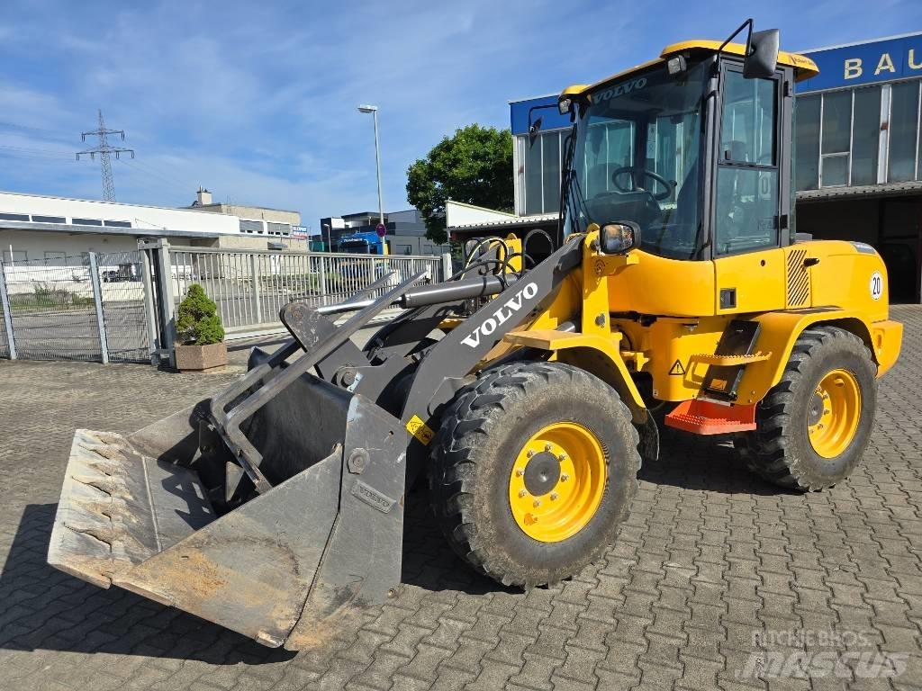 Volvo L 30 G Hjullastare