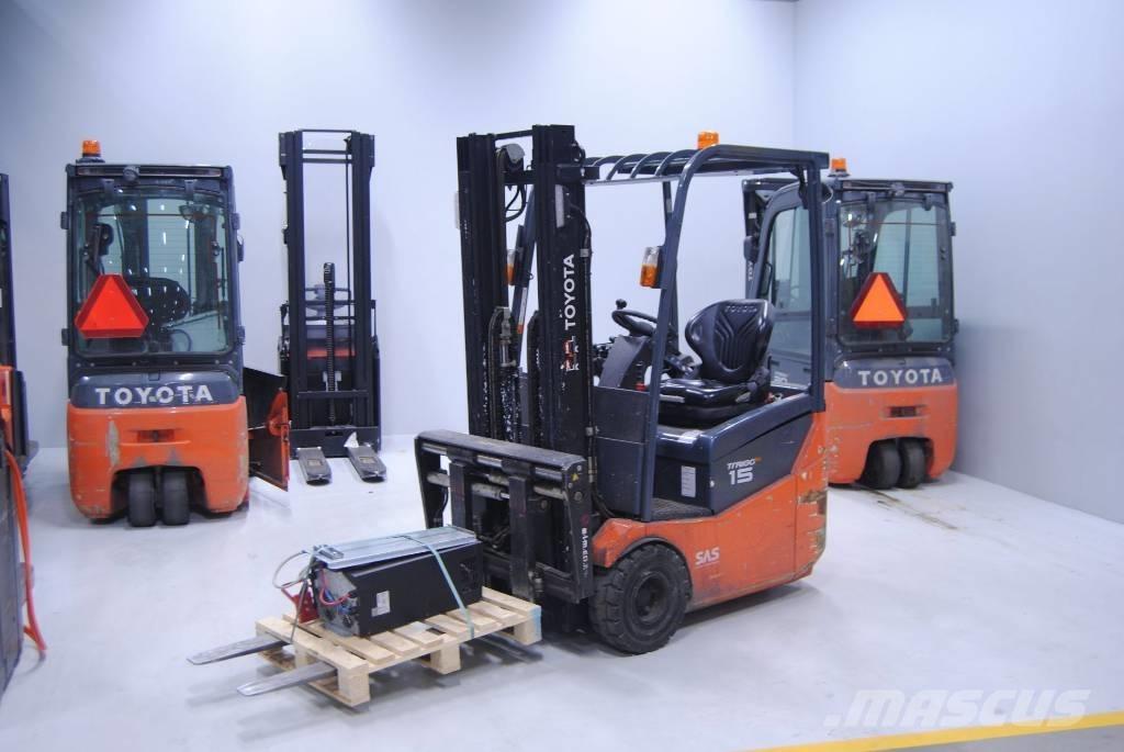 Toyota 7FBEST15 Elmotviktstruckar