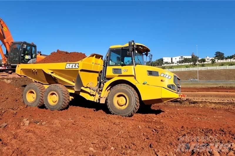 Bell B18E Midjestyrd dumper