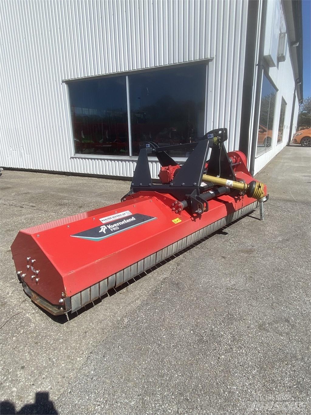 Kverneland FRO 325 Betesputsare