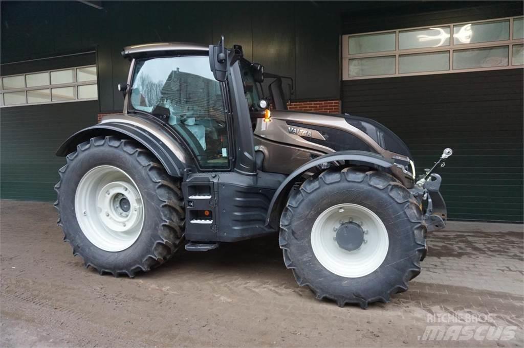 Valtra T175 Active Traktorer