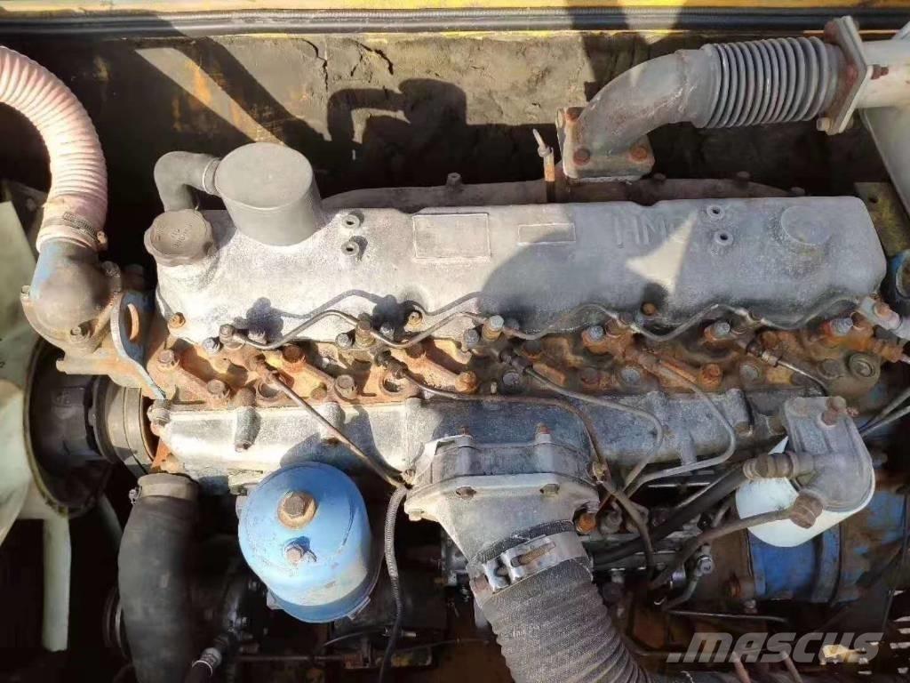 Hyundai 210-5 Bandgrävare