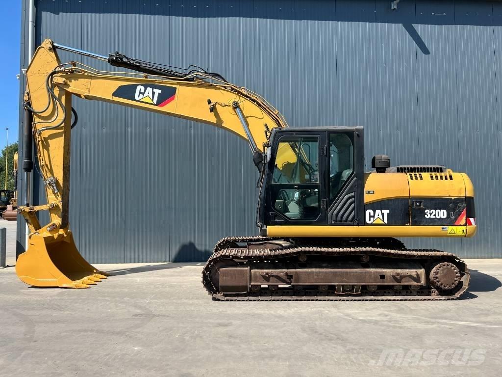 CAT 320D L Bandgrävare
