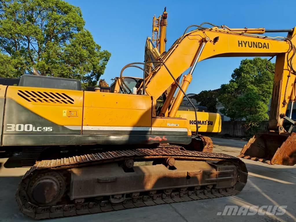 Hyundai R300LC-9S Bandgrävare