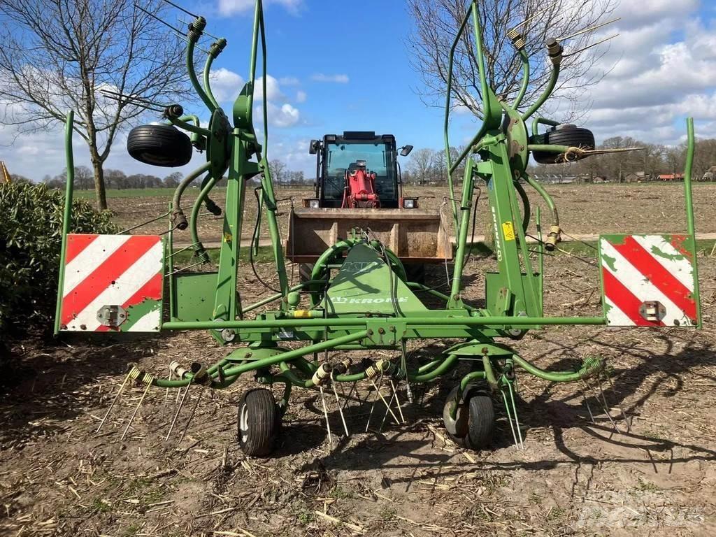 Krone Hooischudder Vändare och luftare