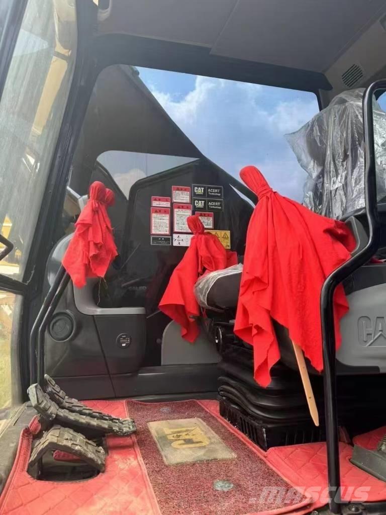 CAT 330 Bandgrävare