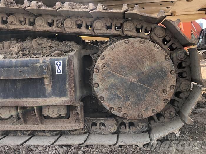 Komatsu PC450-8 Bandgrävare