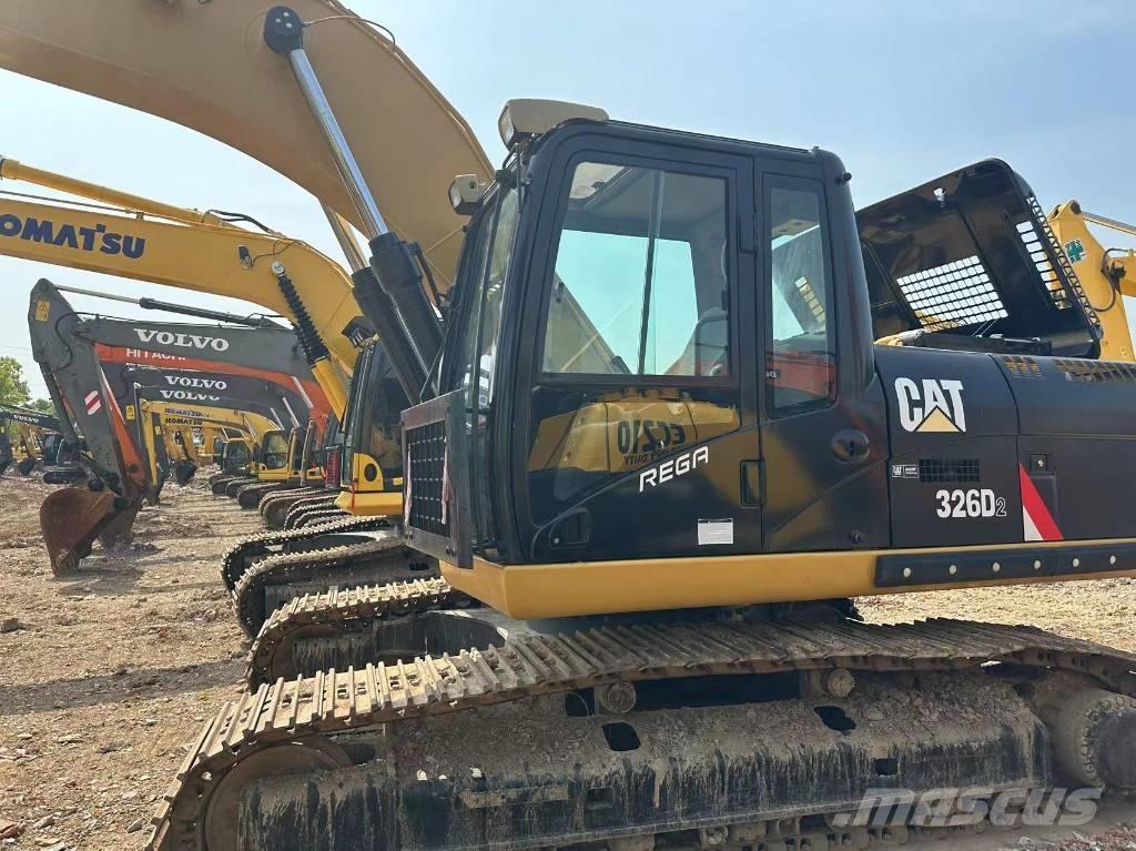 CAT 326 Bandgrävare